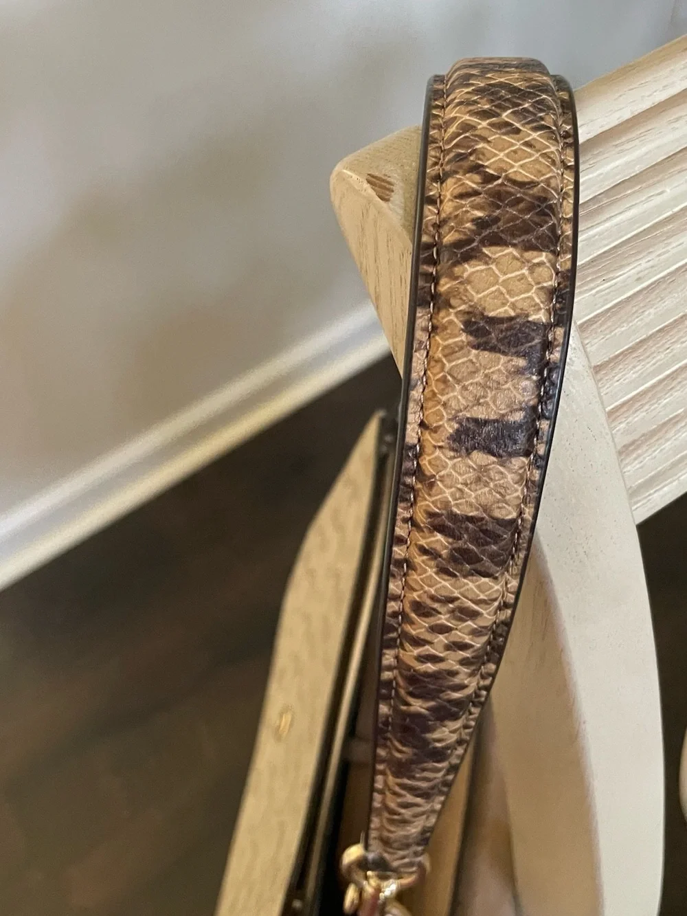 Coach Kleo Shoulder Bag In Signature Canvas